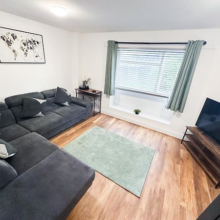 Nec-Airport-Hs2- 4Min Drive To Nec Villa Marston Green Exterior foto